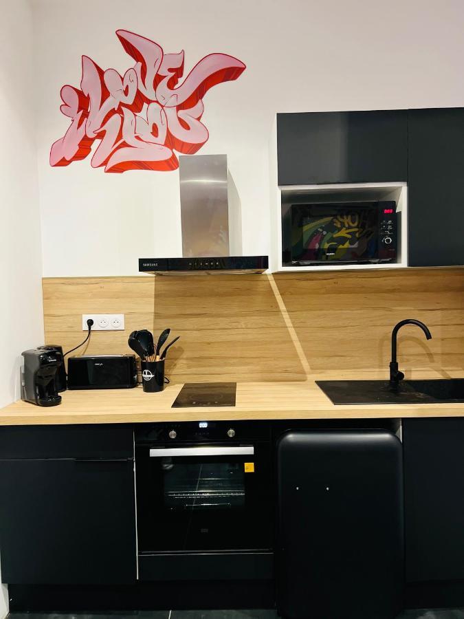 Capsule Street Art - Sauna- Jacuzzi - Playstation 5 - Billard - Netflix - Home Cinema - Terrasse Douai Exterior foto